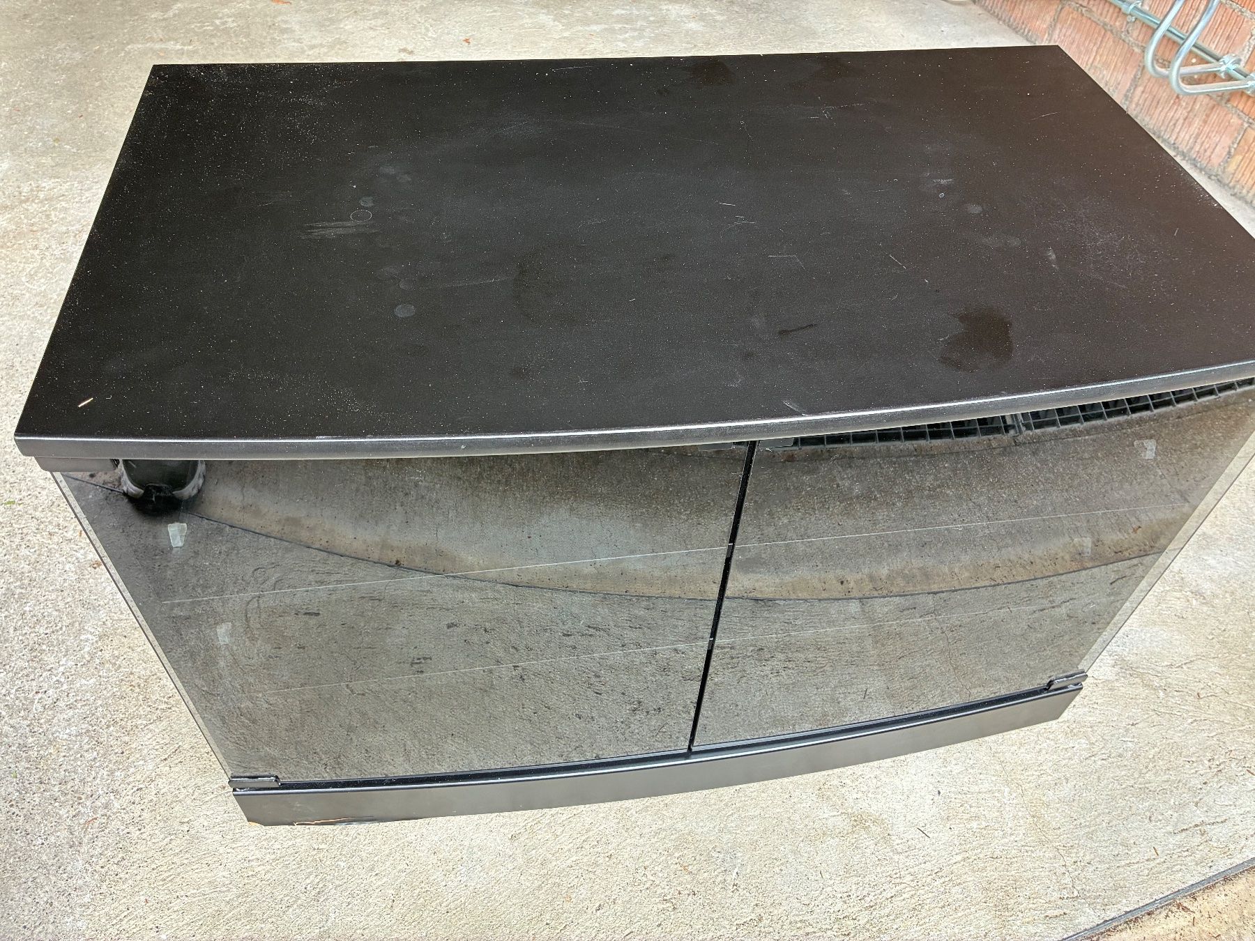 Grundig TV Möbel: TV-Möbel Grundig – Gebraucht aus Muttenz von arbo1