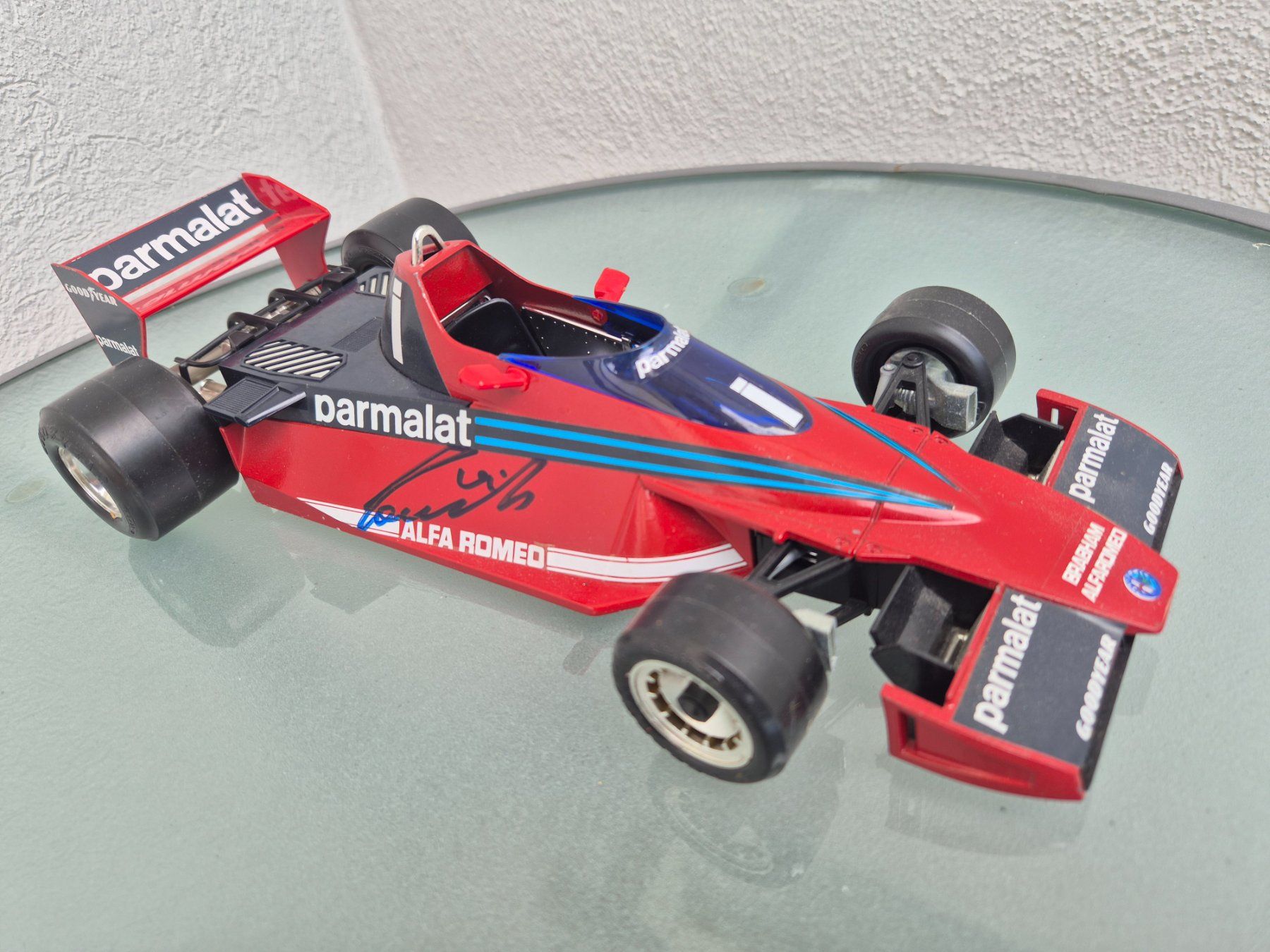 Alfa Romeo Modellautos: Brabham Alfa BT46 N.Lauda mit Autogramme. 1:16. – Gebraucht aus Oberbuchsiten von laffite54