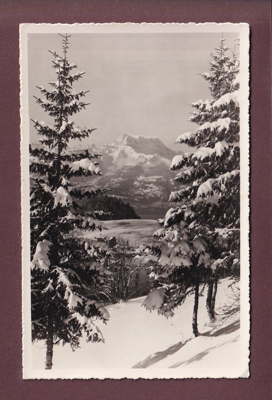Cartoline postali: Leysin - DENTS DU MIDI - 1948 – Usato da Pully venduto da nicecards
