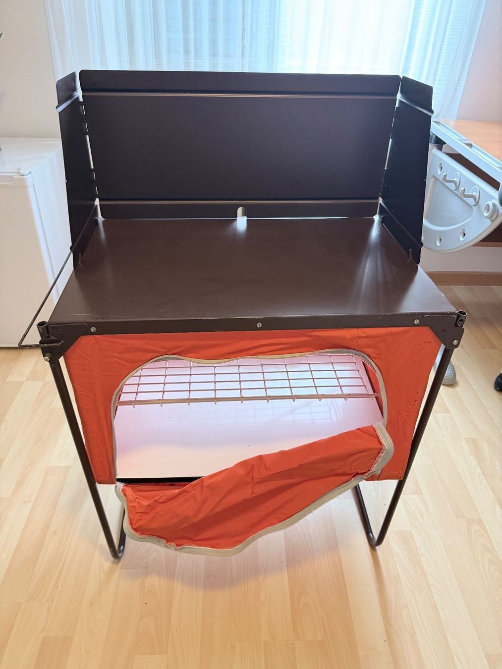 Cucine complete: Campingküchenmöbel aus den 70-ern – Usato da Emmenbrücke venduto da Pplotter