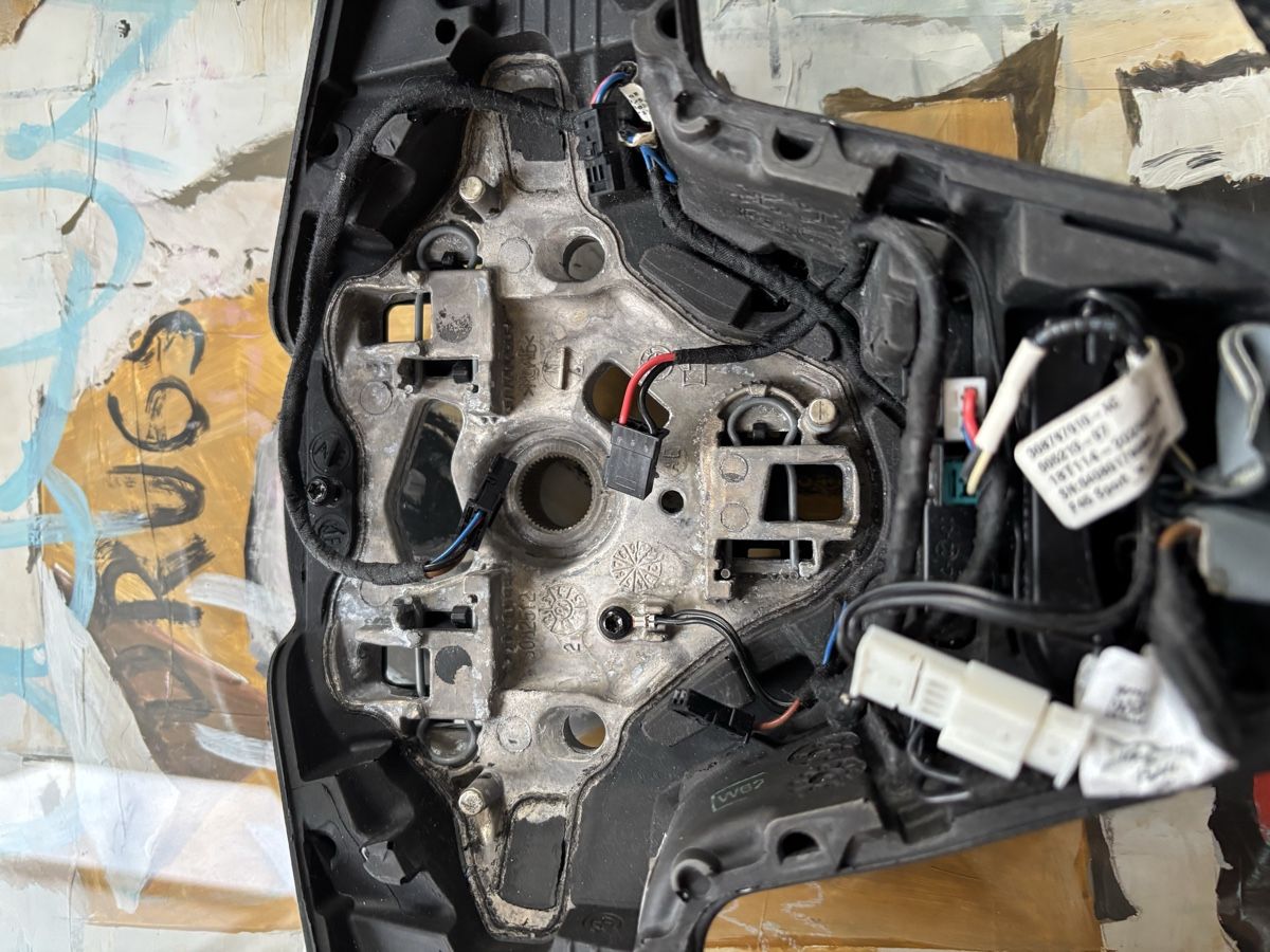 BMW Alle Autoersatzteile: Original BMW Lederlenkrad ohne Airbag. – Gebraucht aus Dübendorf von mba_5yvw 2