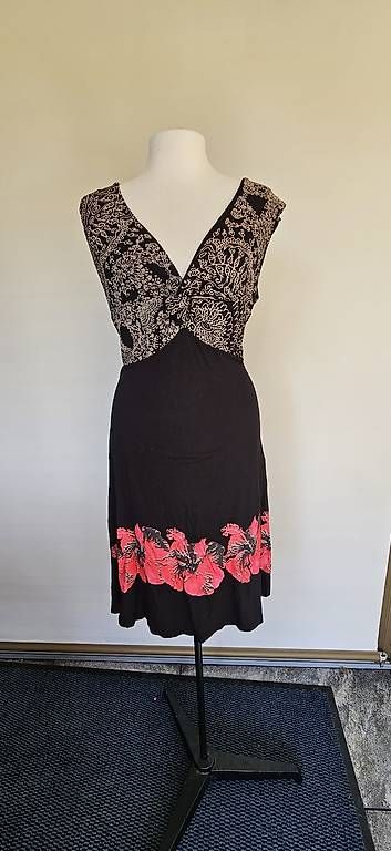 Desigual Vestiti: Desigual Kleid – Usato da Hochdorf venduto da Berry005 1