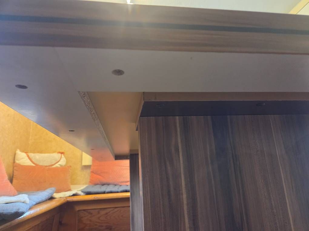 Tische: Esszimmertisch – Gebraucht aus Brienz BE von Bopp77 2