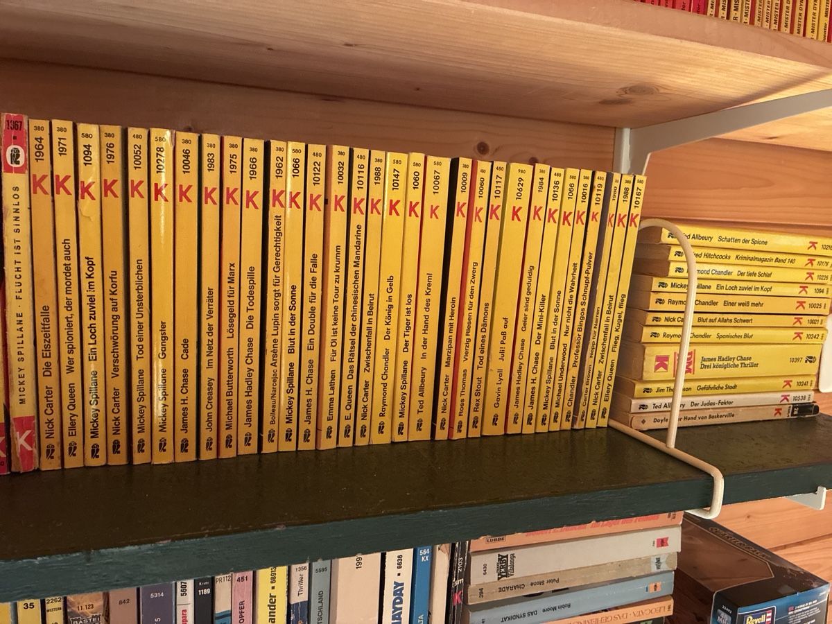 Libri: Ullstein Krimi Verlag Bücherreihe  – Usato da Oberrindal venduto da Darmando 6
