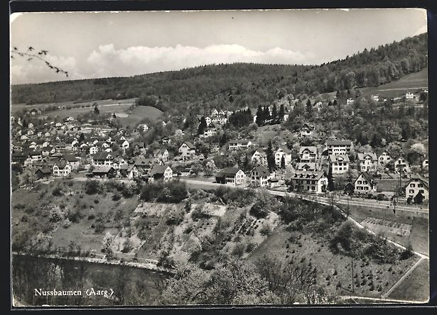 Cartoline postali: Nussbaumen /Aarg., Ortsansicht mit Fluss – Usato da Berlin venduto da bartko-reher