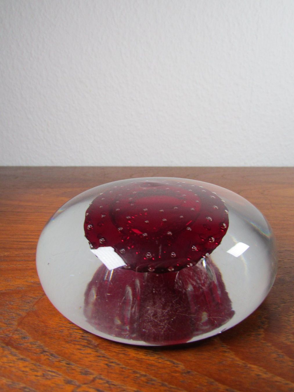 Statuette: Mid Century Paperweight Controlled Bubble Briefbeschwerer – Usato da Ostermundigen venduto da Zytrum 1