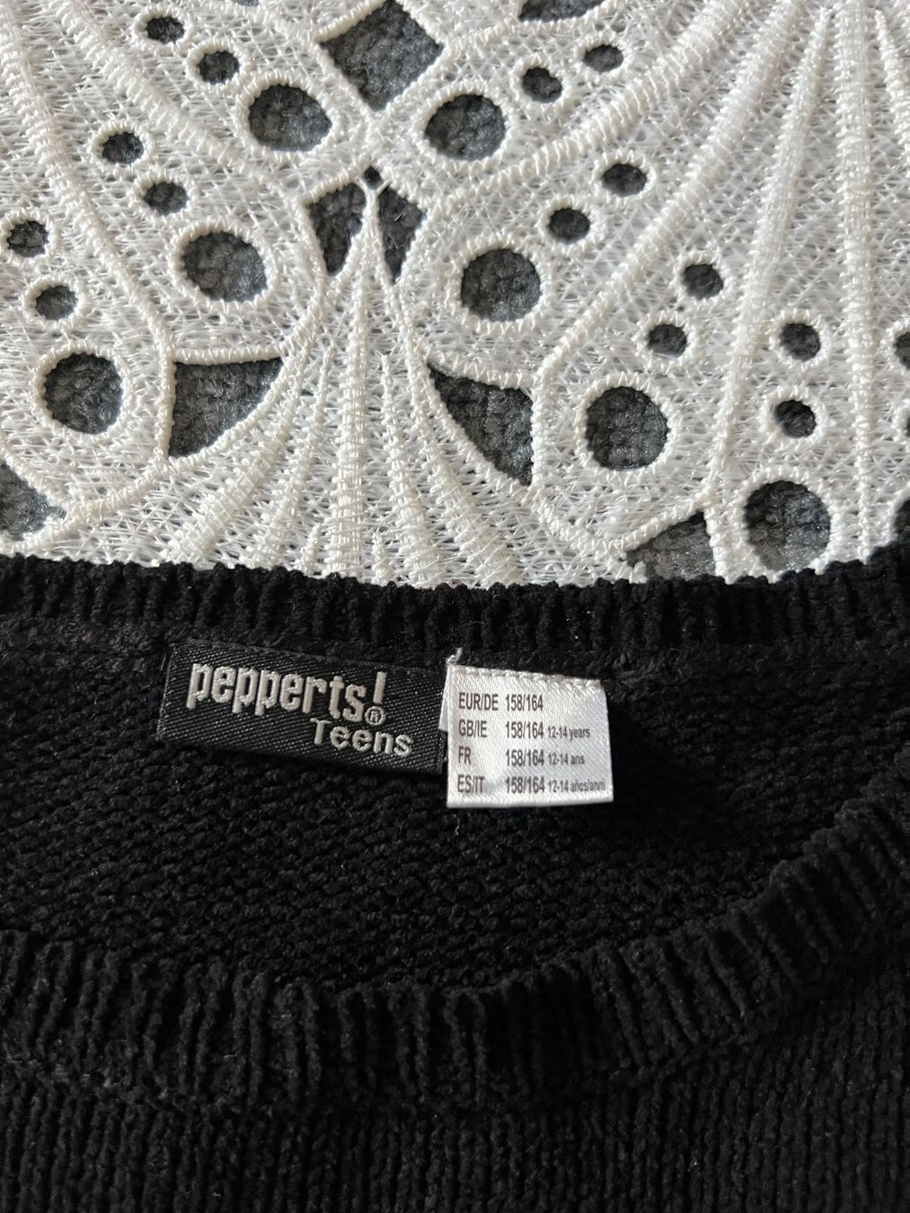 Maglioni & Felpe: Strickpulli Pullover Damd Schwarz Gr.XS – Usato da Frenkendorf venduto da Style365 4