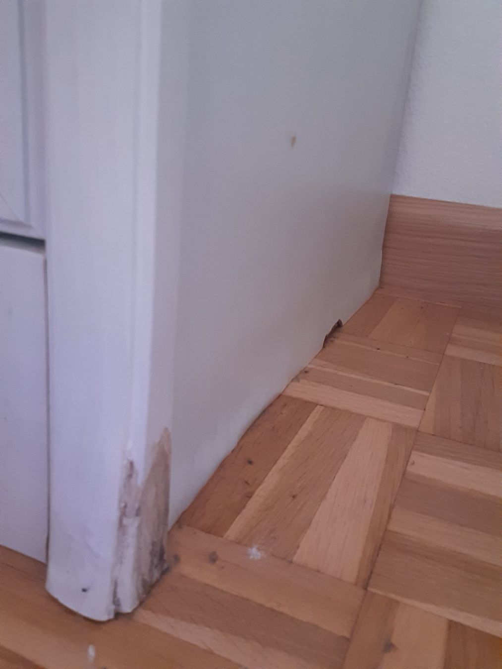 Commodes: Komode – D'occasion à Basel par n23_j8jr 2