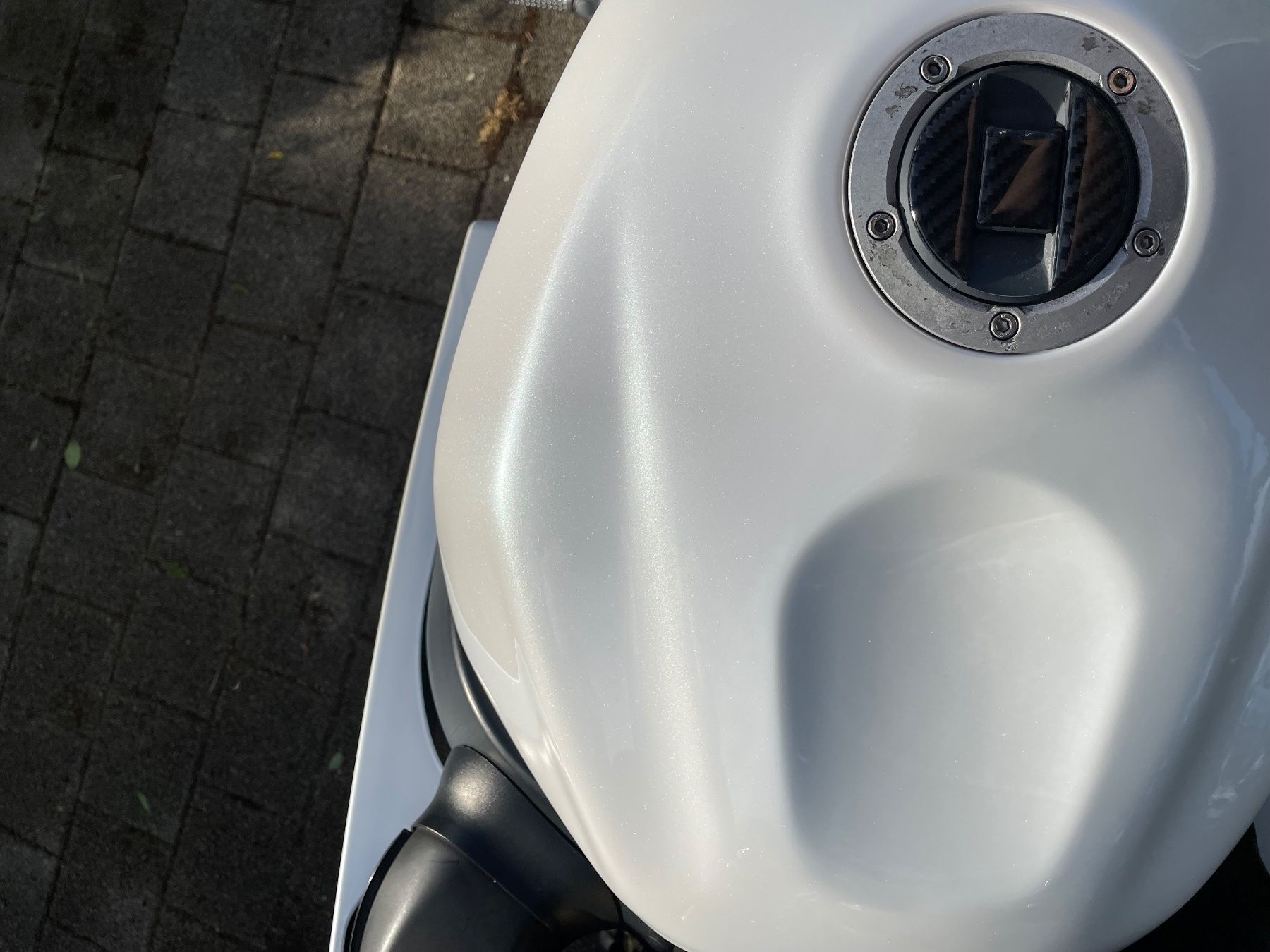 Suzuki Strasse: Suzuki GSXR 750 (108.8 kw) – Gebraucht aus Gams von mor_7h8q 9