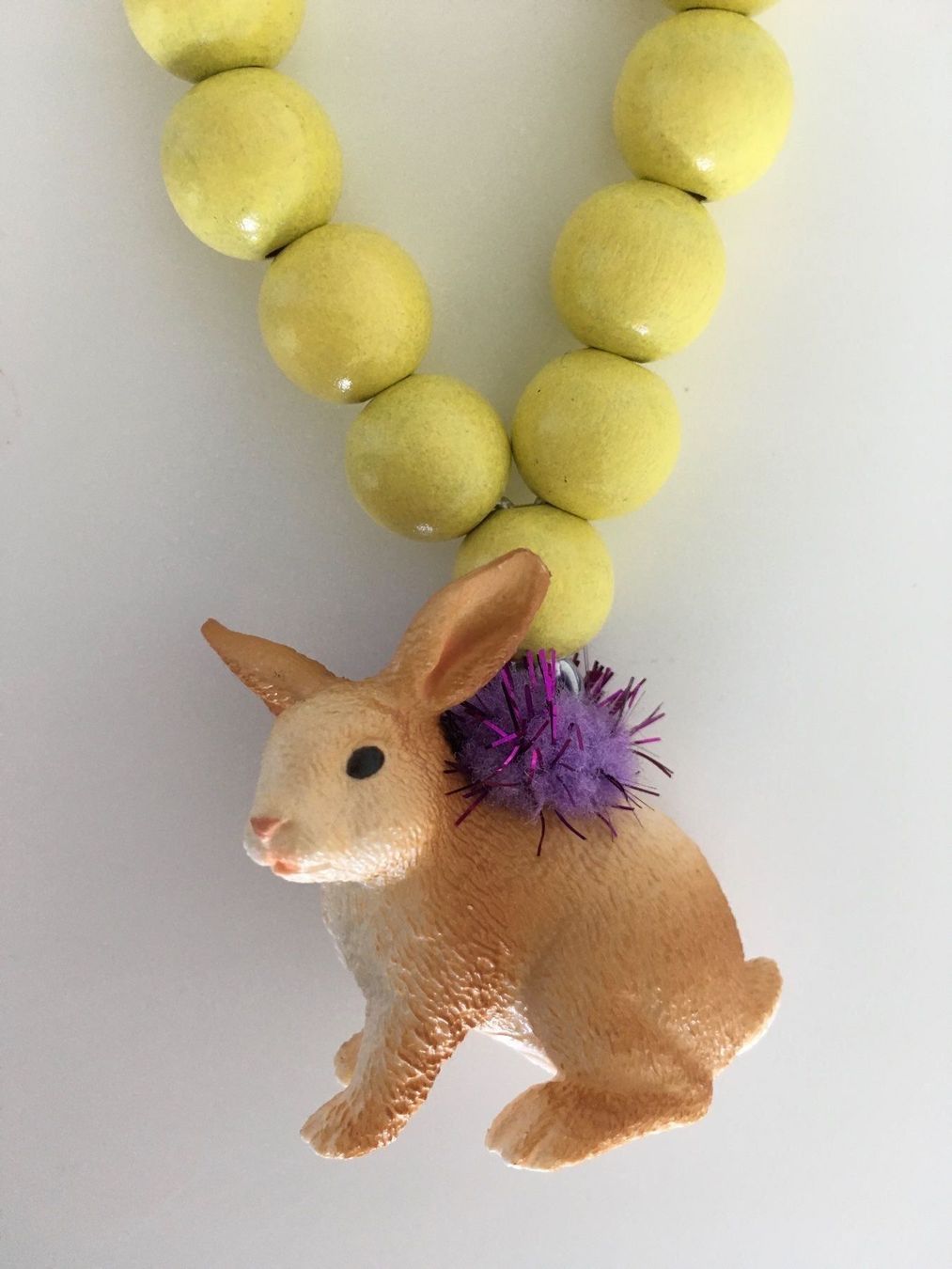 Catenine: SCHLEICH Kette Hase gelb – Nuovo e nell'imballaggio originale da Zollikofen venduto da poppala