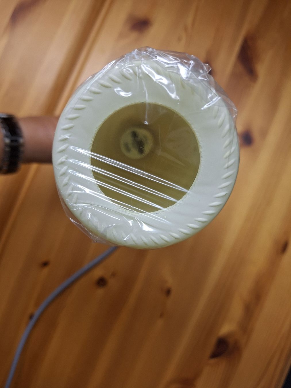 Lampadari & plafoniere: Pendelleuchte, gelbe Flasche – Nuovo (secondo la descrizione) da Niederglatt ZH venduto da Moeb-7 4