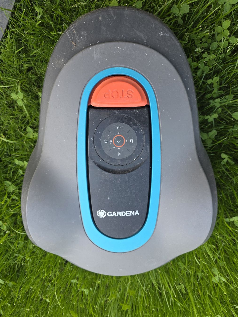 Gardena Tagliaerba: Gardena Mähroboter  – Usato da Würenlos venduto da kiki07