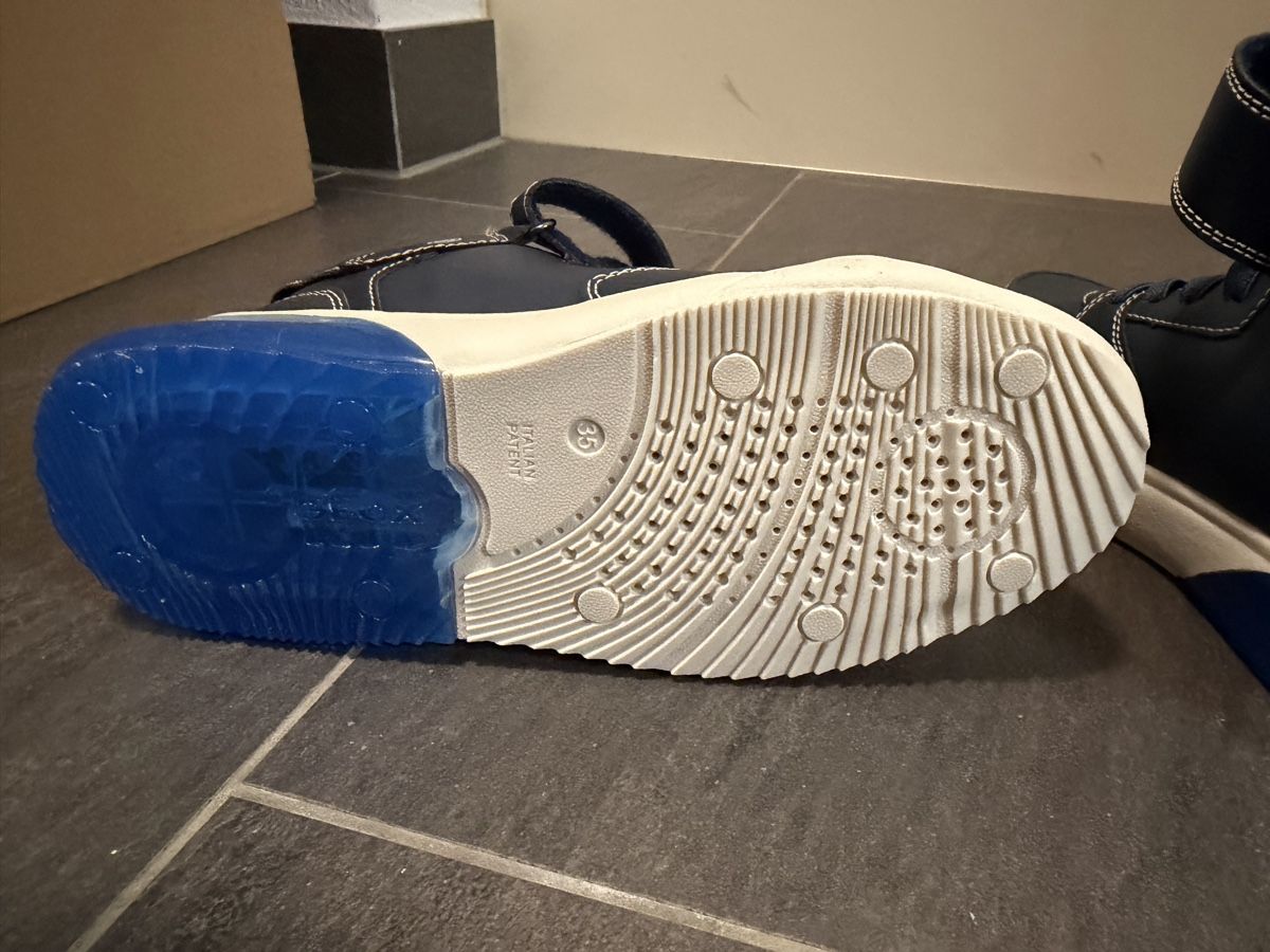 Geox Scarpe per ragazzi: Geox Kinderschuhe Gr. 35, Navy/Royal, Neu – Nuovo e nell'imballaggio originale da Härkingen venduto da Iceman_09 4