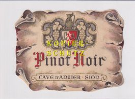 Etikette - Pinot Noir /bd