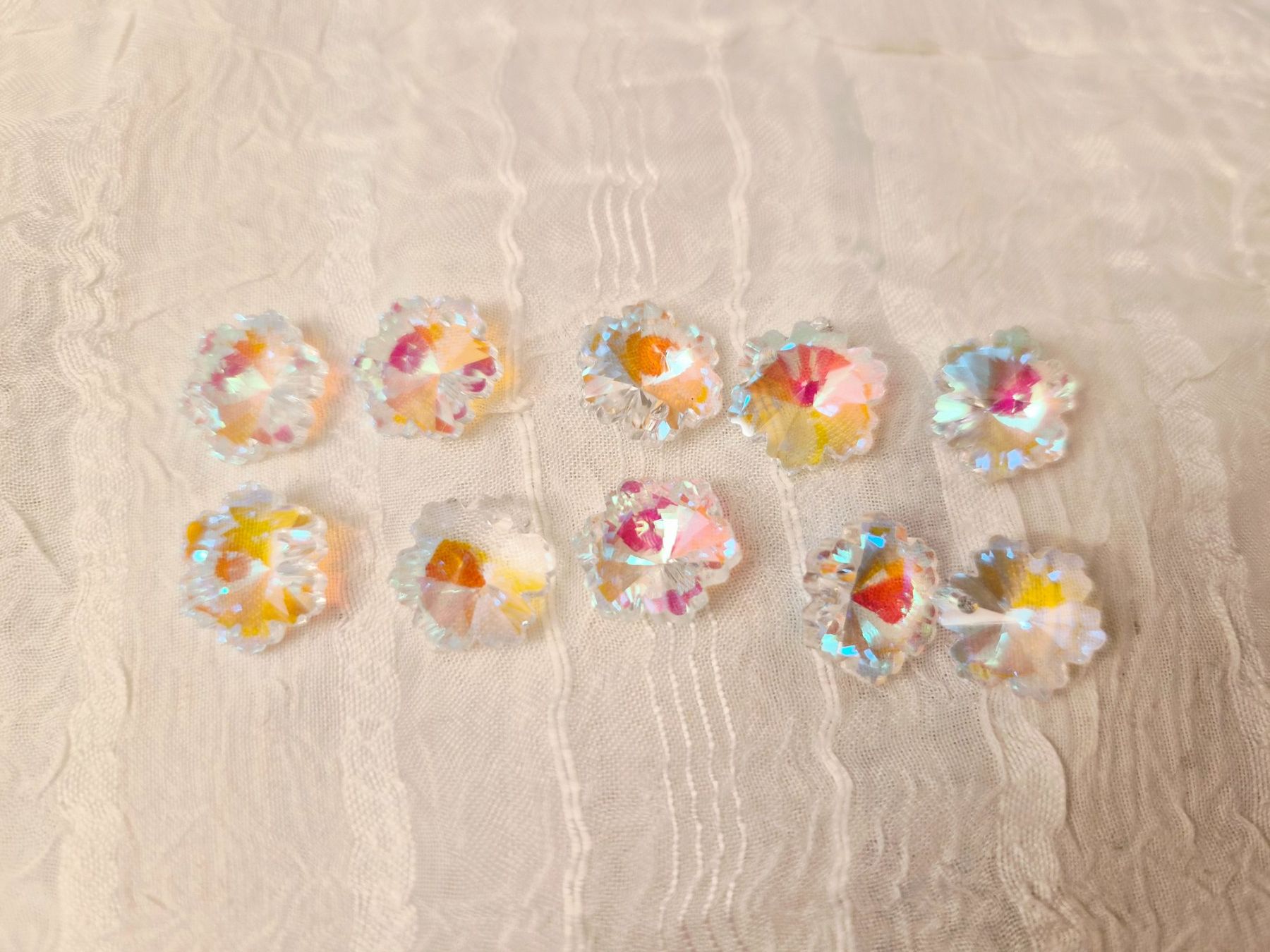 Perlen (unechte): Glas Schneeflocken 14mm 5  crystal AB – Neu (gemäss Beschreibung) aus Dietikon von Eleda