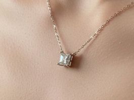 Moissanite 1 carat Princess cut – Pendentif argent 925