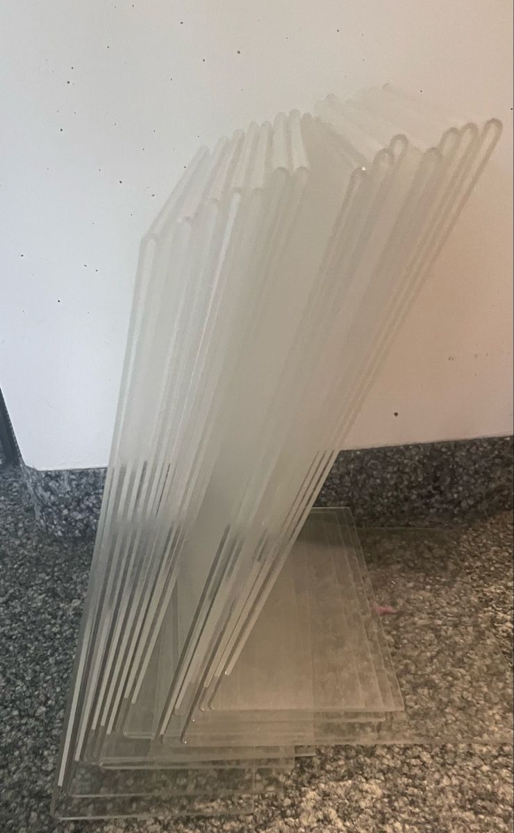 Allestimento di negozi e stand fieristici: Plexiglas Stände 14 Stk.  gebraucht – Usato da Au ZH venduto da Jaggy4 6