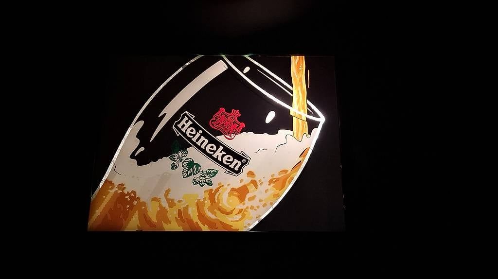 Specchi: Leuchtreklame / Spiegel Heineken – Usato da Effretikon venduto da pelemivella 1