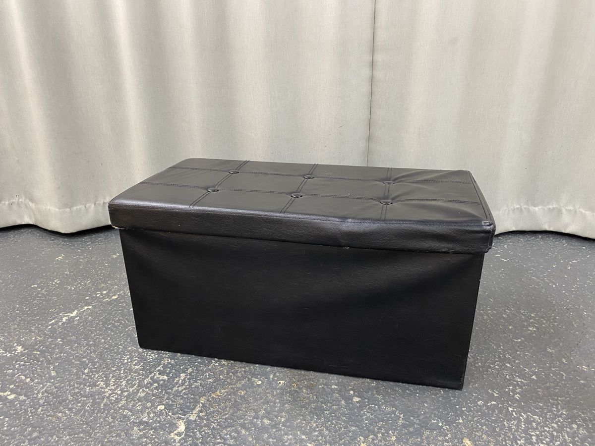 Hocker:  Stauraum Hocker – Gebraucht aus Hägglingen von Karin0802