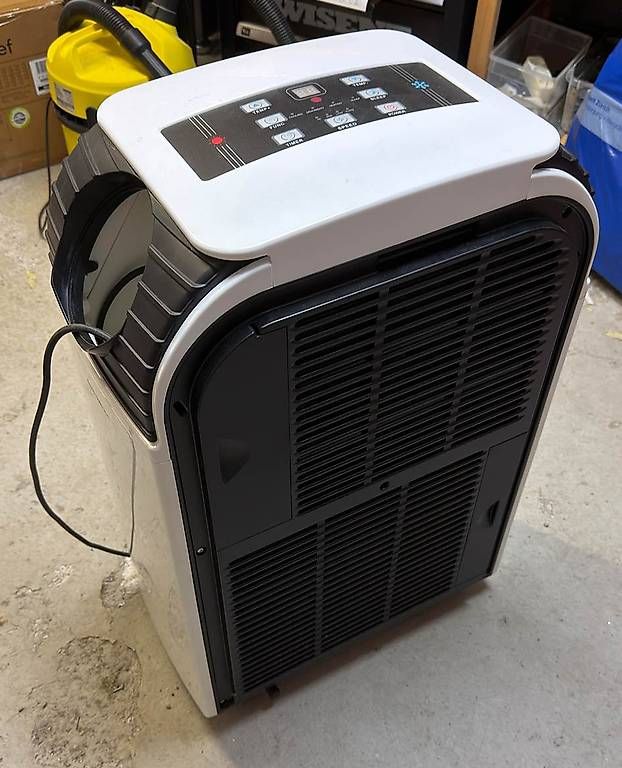 Condizionatori: Aircon 12000 Air Condition – Usato da Zürich venduto da hans510 3