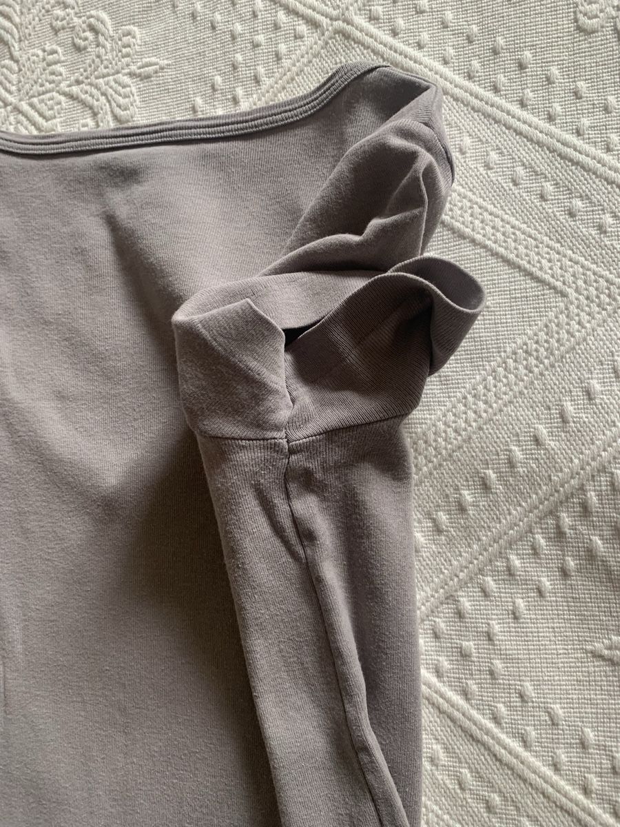 Petit Bateau T-Shirts: Graues T-Shirt von Petit Bateau – Gebraucht aus Zürich von p_q7q_nichtraucher 4
