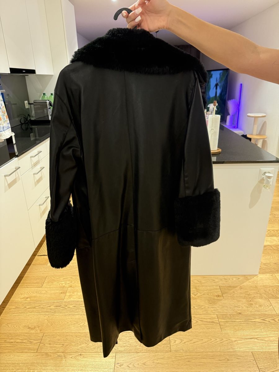 Bershka Giacche: Winter jacket – Usato da Nebikon venduto da Preloved_bykelly 1