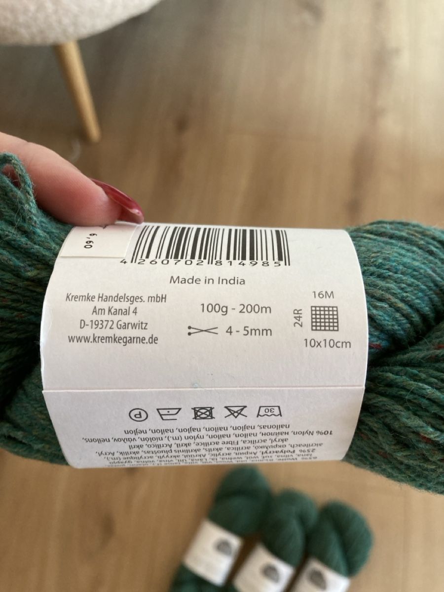Lana: Lot de 4 kremke reborn wool recycled – Nuovo (secondo la descrizione) da Corcelles-Chavorn venduto da Pebble10 1