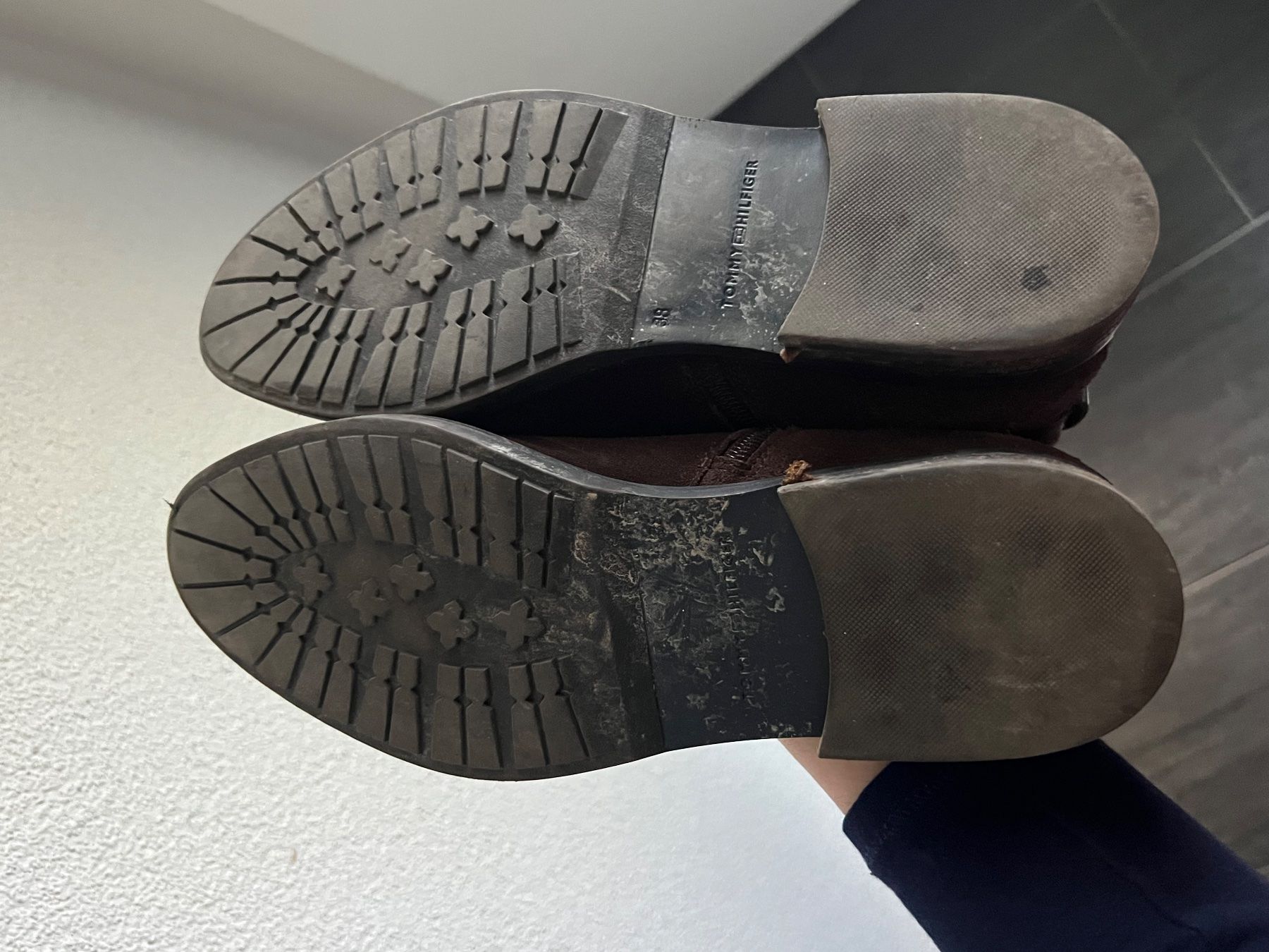 Tommy Hilfiger Scarpe da donna: Tomy Hilfiger Stiefel 38 – Usato da Schiers venduto da Sam.ahd1 2