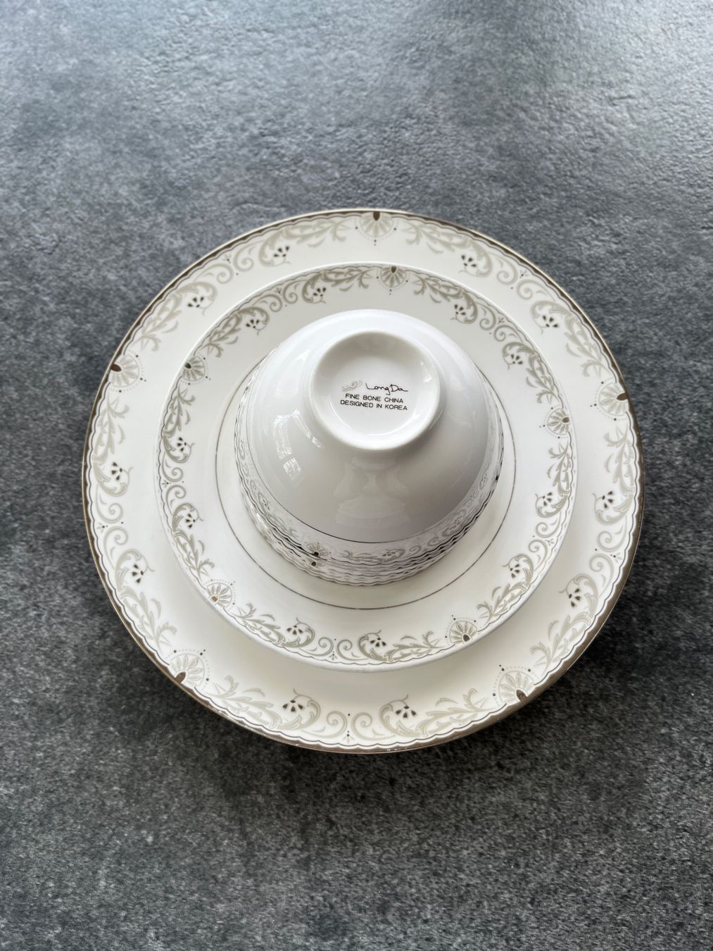 Set di piatti: LONGDA Geschirrset aus Fine Bone China - 16 Stück – Usato da Kilchberg ZH venduto da Simple.Life 9