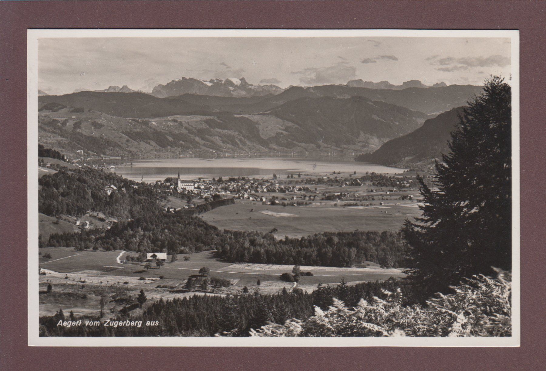 Cartoline postali: AEGERI vom Zugerberg aus - 1941 – Usato da Pully venduto da nicecards