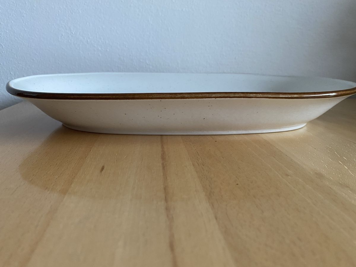 Rössler Servierplatten: Rössler Platte weiss gesprenkelt matt Grösse 32 – Gebraucht aus Schwarzenburg von Michellu 1