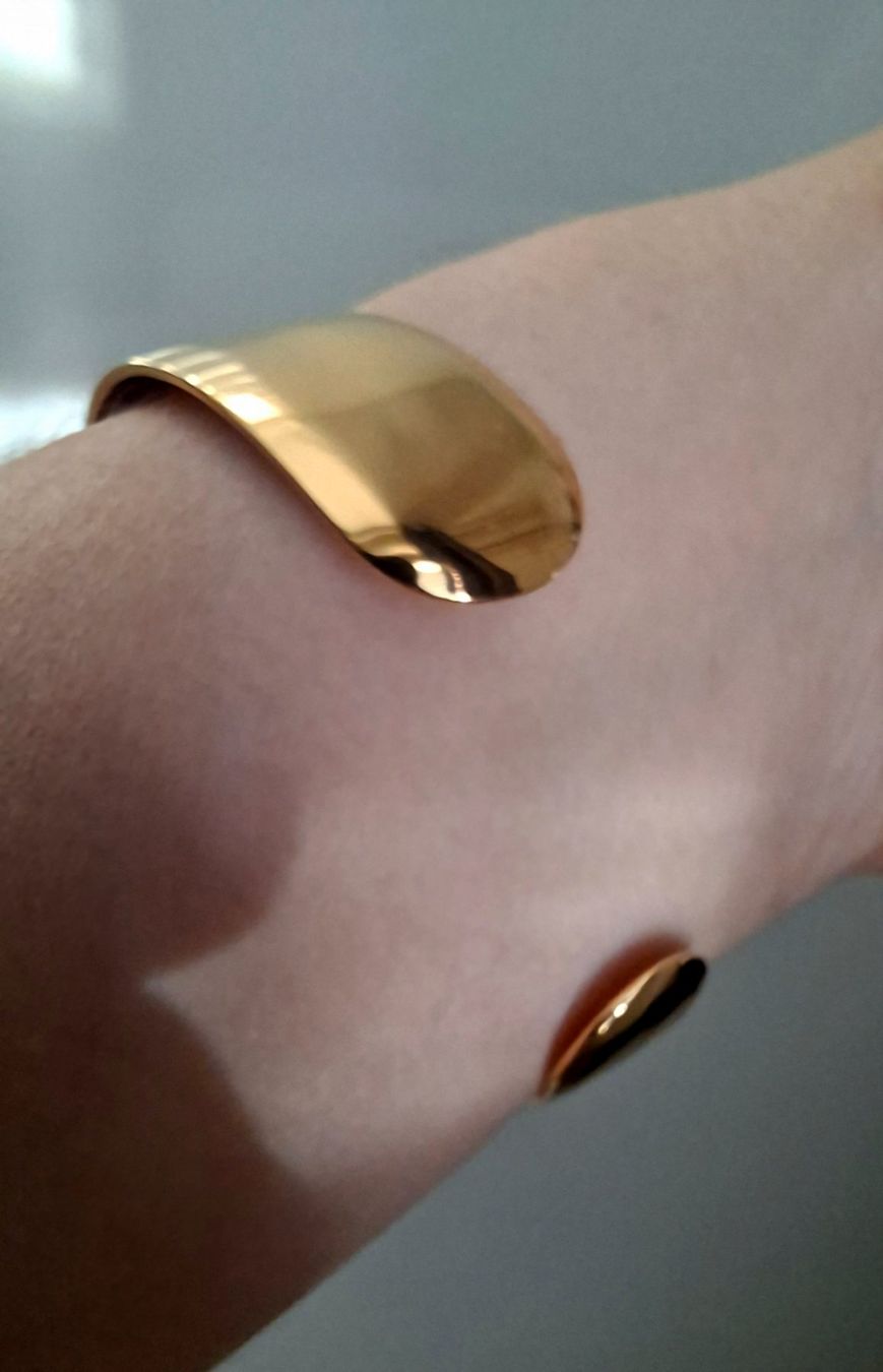 Bracciali & Braccialetti: Bracelet jonc asymétrique rigide doré avec perle – Usato da Genève venduto da a_t_g5kq 2
