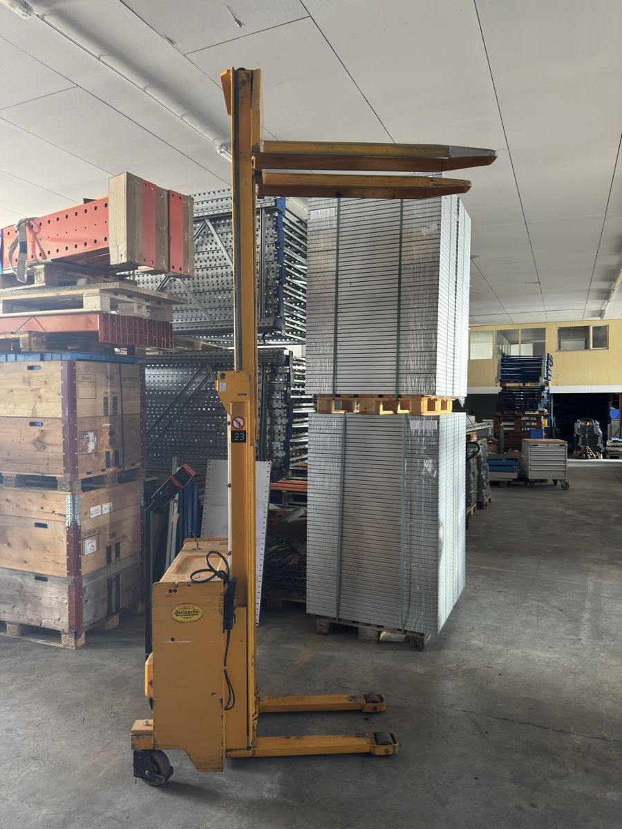 Jungheinrich Carrelli elevatori e a forche: Jungheinrich Stapler – Usato da Bazenheid venduto da Sebi9602 7