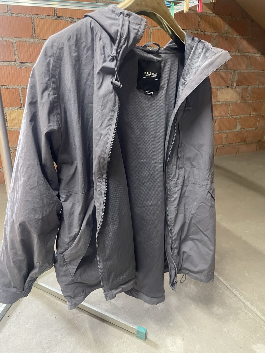 Pull&Bear Giacche: PULL&BEAR übergangsjacke – Usato da Maienfeld venduto da saoma123