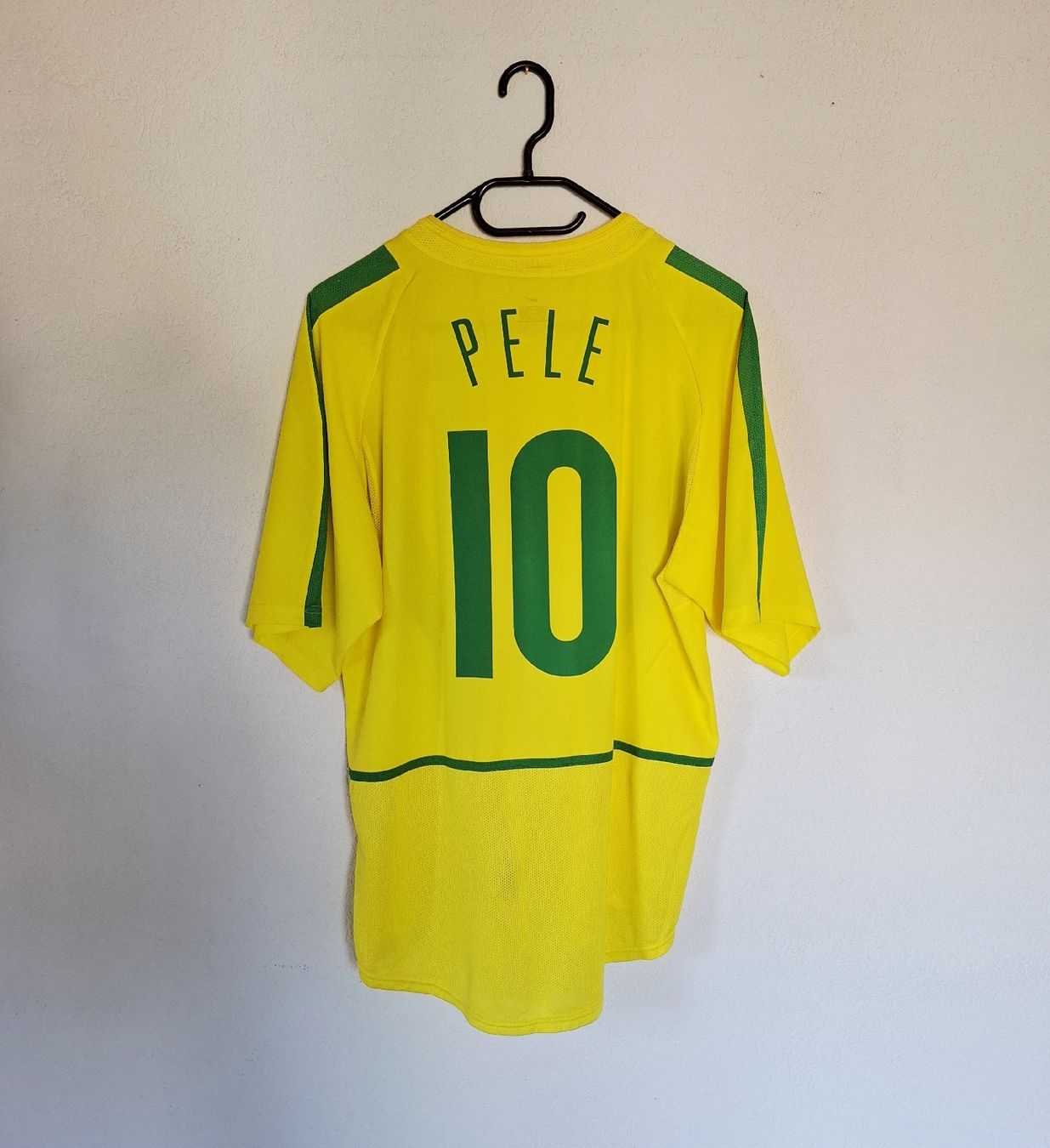 Nike Leibchen & Hosen: Brasilien Trikot 2002 – Neu (gemäss Beschreibung) aus Ammerswil AG von Treemountain 1