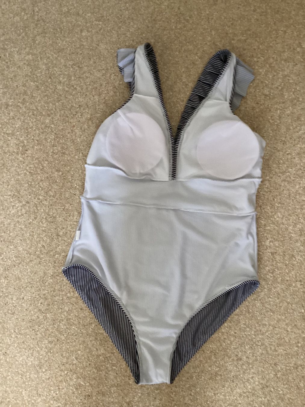 Badekleider & Bikinis: Badeanzug – Neu (gemäss Beschreibung) aus Wetzikon ZH von Paty53 2