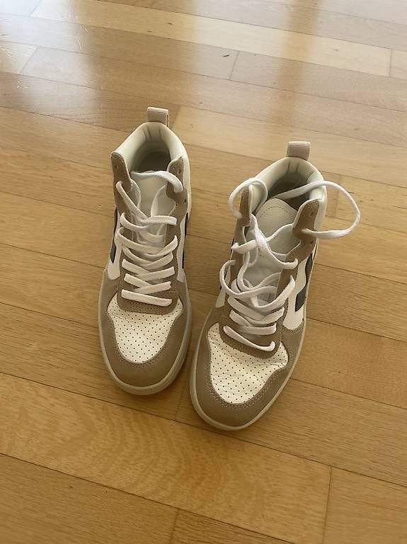 Scarpe da donna: Veja Sneaker – Usato da Meilen venduto da Silke0803 1