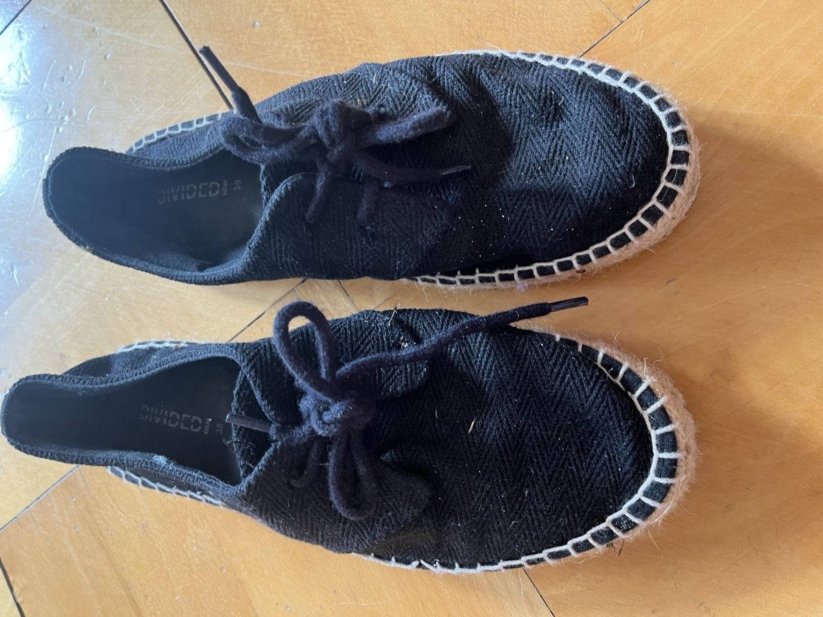Chaussures femmes: Espadrilles geschnürrte Schuhe – D'occasion à Zürich par Shopmystyle