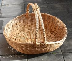 Korb gross mit Kissen neu 75x60h45cm
