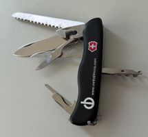 VICTORINOX SACKMESSER WWW.VONBALLMOOS.COM
