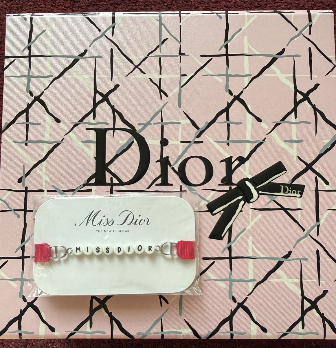 Dior Bracciali & Braccialetti: Miss Dior Bracelet – Nuovo e nell'imballaggio originale da Luzern venduto da sas_r89l