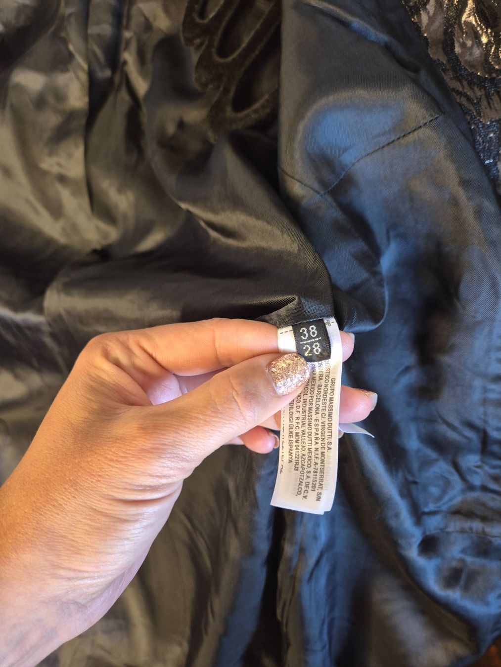 Massimo Dutti Cappotti: Trenchcoat Massimo Dutti – Usato da Leissigen venduto da ali_k9v8 6