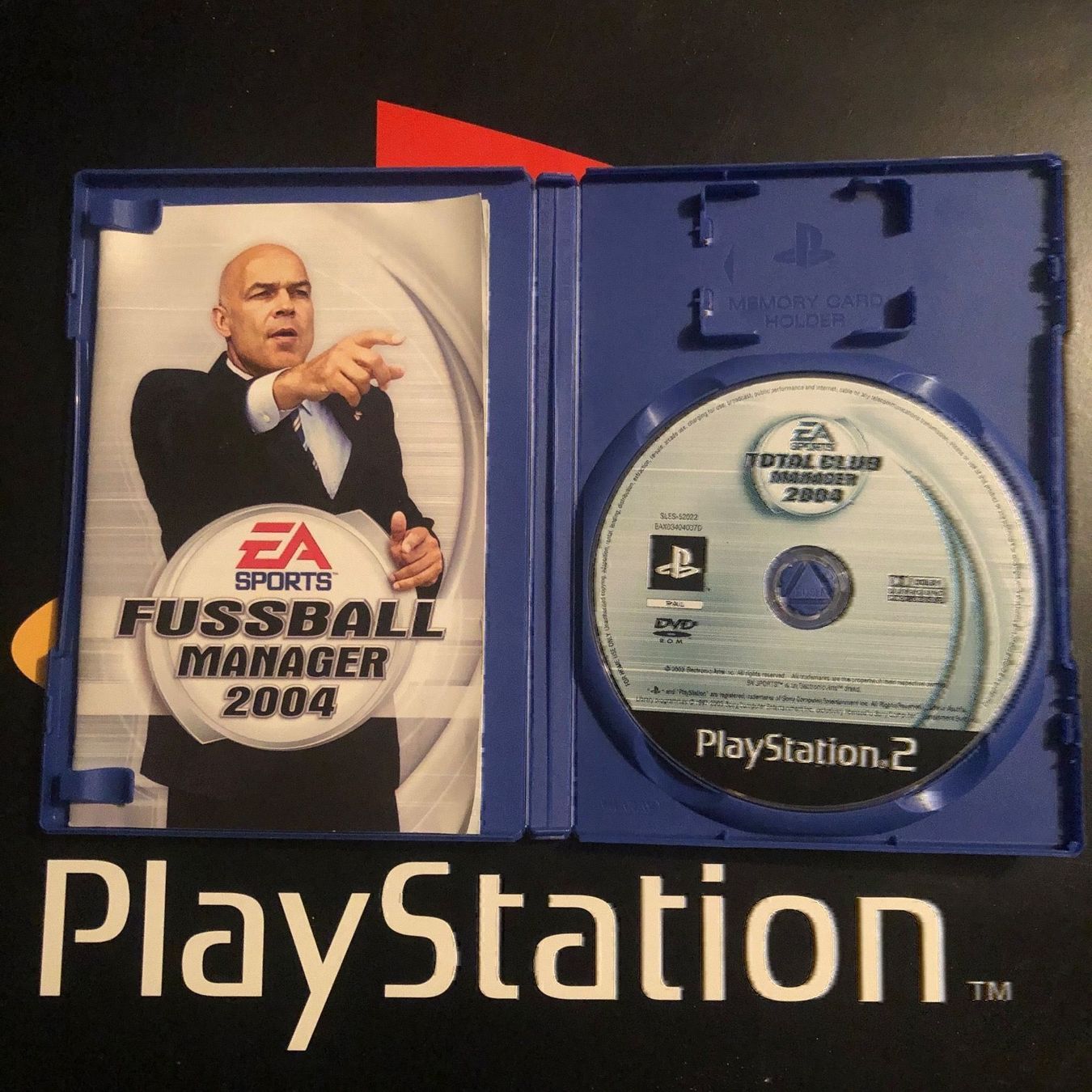 Giochi: Fussball Manager 2004 für PS2 – Usato da Kestenholz venduto da Mad18 2