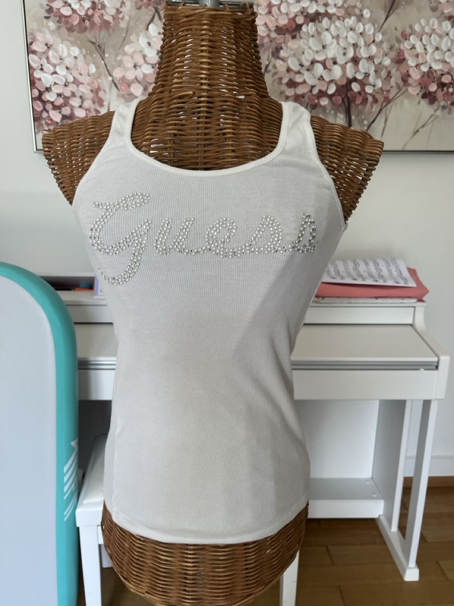 Guess Top: Guess Top, weiss mit Strass XS – Usato da Solothurn venduto da Bobesch08