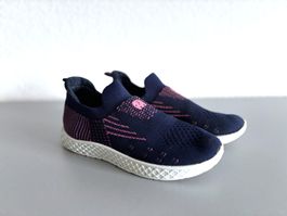 Kinder Hausschuhe Freizeitschuhe Gr. 32 Geschlossen Sneakers