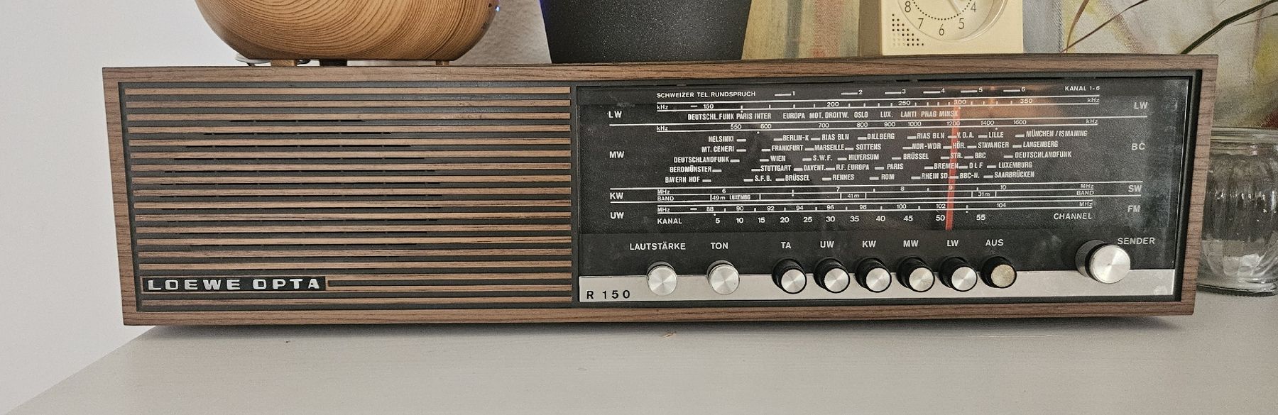 Loewe Radio: Loewe Opta Radio – Usato da Schaffhausen venduto da ale_yx5l