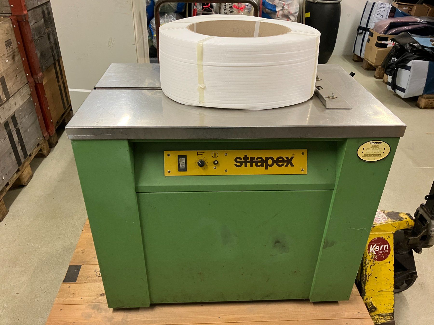 Strapex Machines à relier: Strapex Bindemaschine – Défectueux à Biberstein par biberschloss