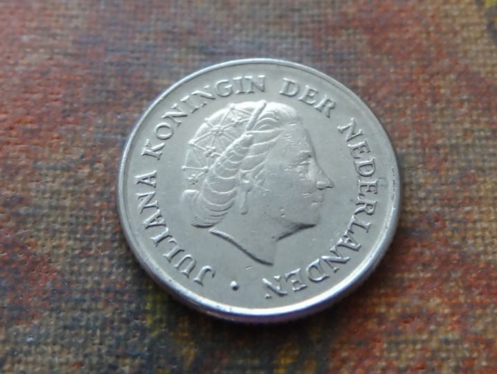 Alle Münzen: PAYS-BAS  Nederland  10  Cent  1976 – Gebraucht aus Romanel-sur-Lausanne von Swift13 1