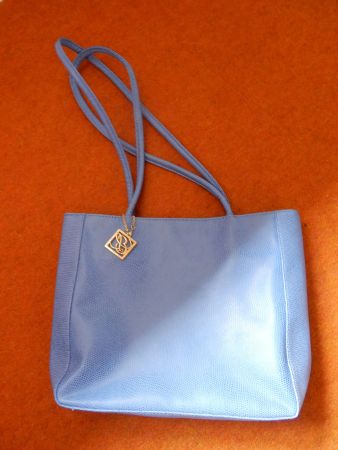 Tasche Umhängetasche blau mit Innenfächern NEU