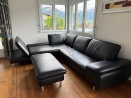 Schwarzes Ecksofa mit Hocker, Leder, Top Zustand, Sofas